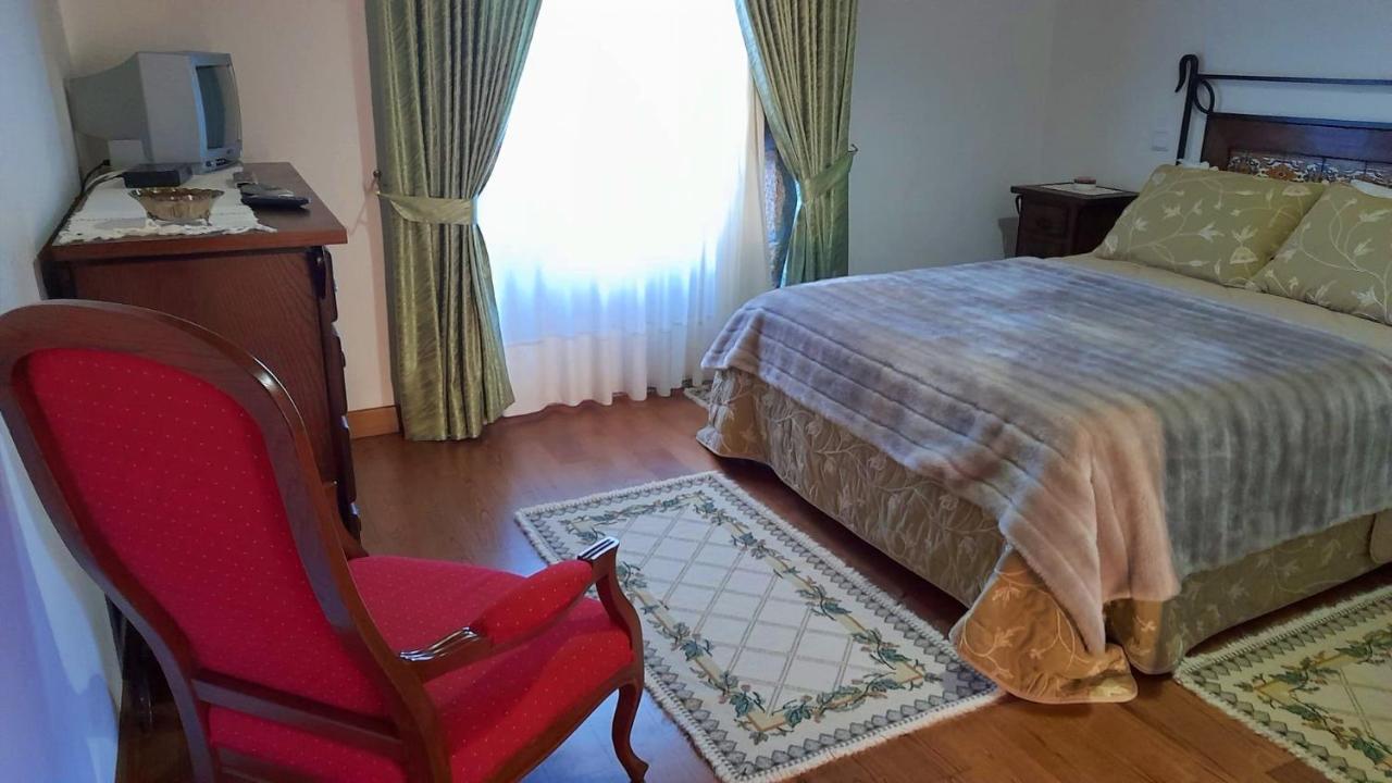 Casa Do Seminario Guest House Gralhas ภายนอก รูปภาพ